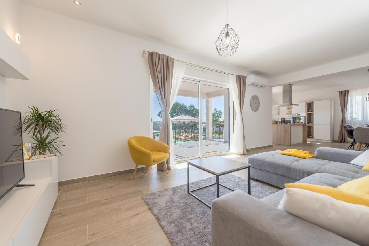 Villa Tara Zadarvillas Tinj Экстерьер фото